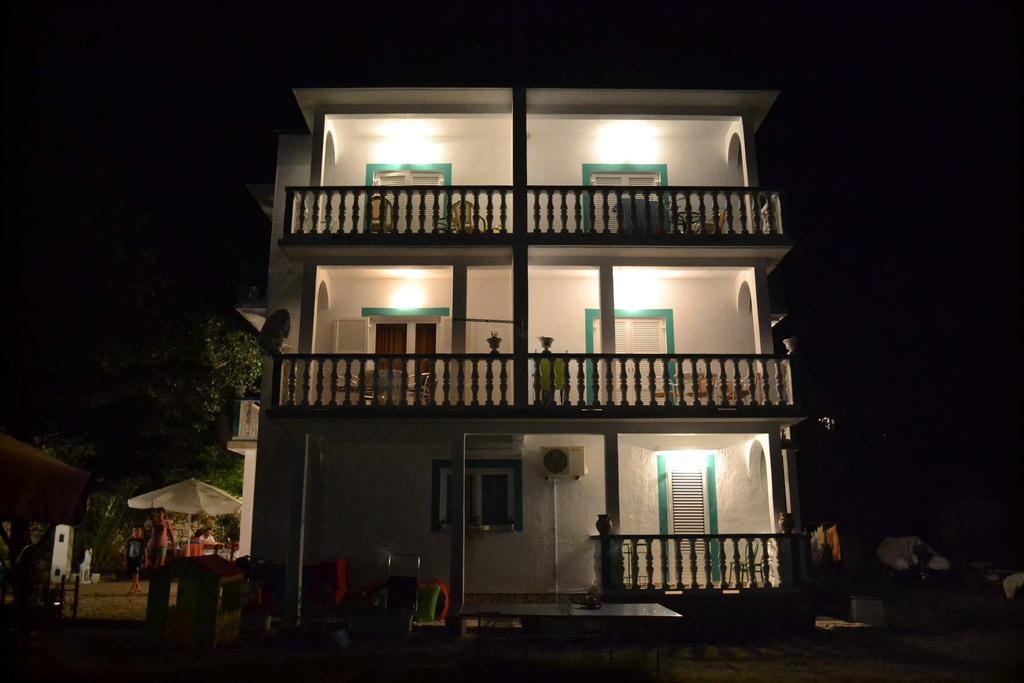 Apartmani Jenny I Tania โลปาร์ ภายนอก รูปภาพ