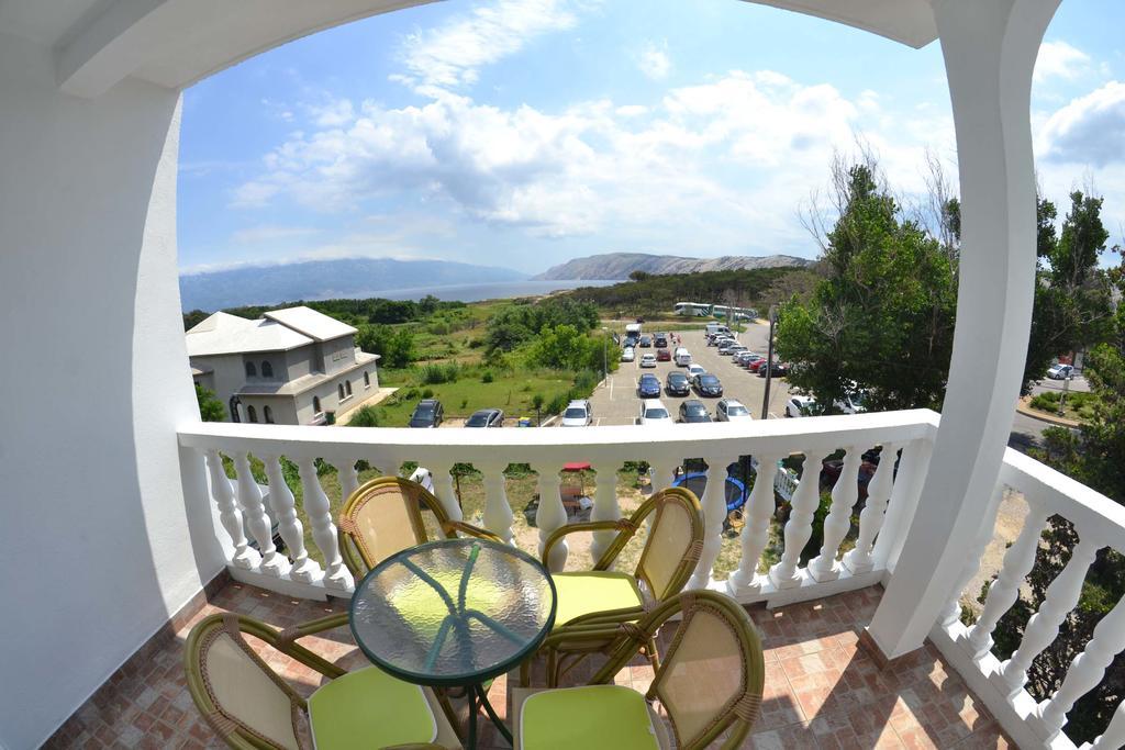 Apartmani Jenny I Tania โลปาร์ ภายนอก รูปภาพ